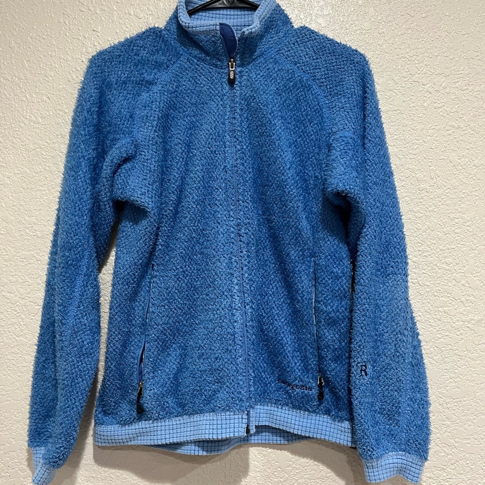 Blue Patagonia full zip up jacket